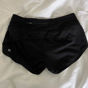 Black speed up shorts